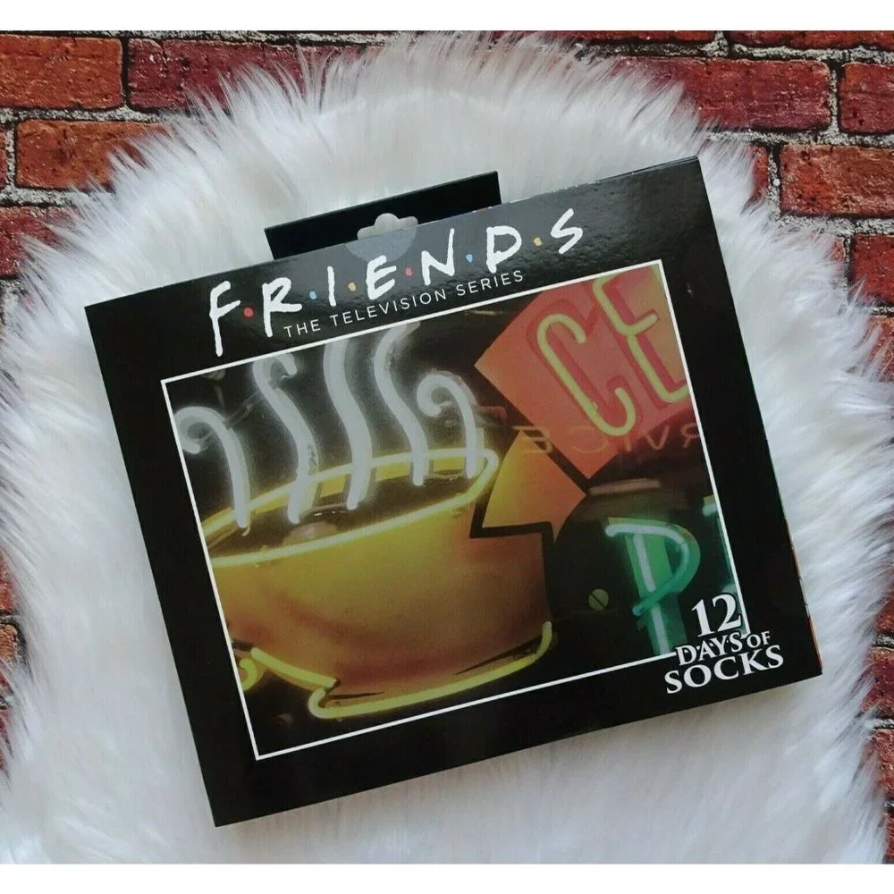 FRIENDS The TV Series 12 Days Of Socks in Gift Box 4 Crew 8 Low Cut Novelty New